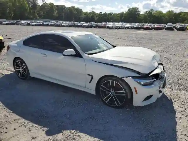 WBA4W3C04LFJ79834 2020 BMW 4 SERIES-3