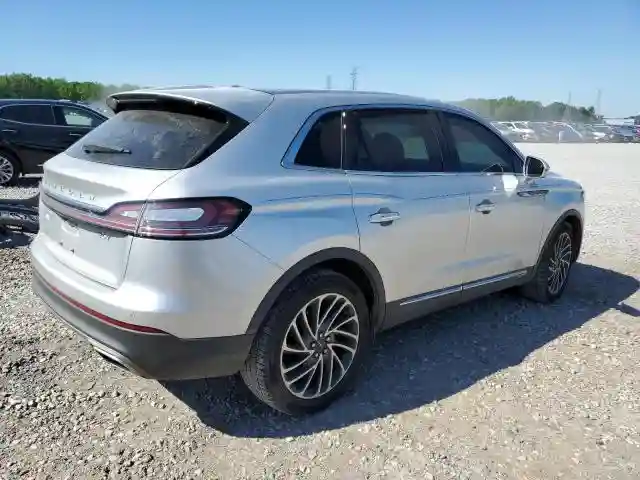 2LMPJ6L92KBL28630 2019 LINCOLN NAUTILUS-2