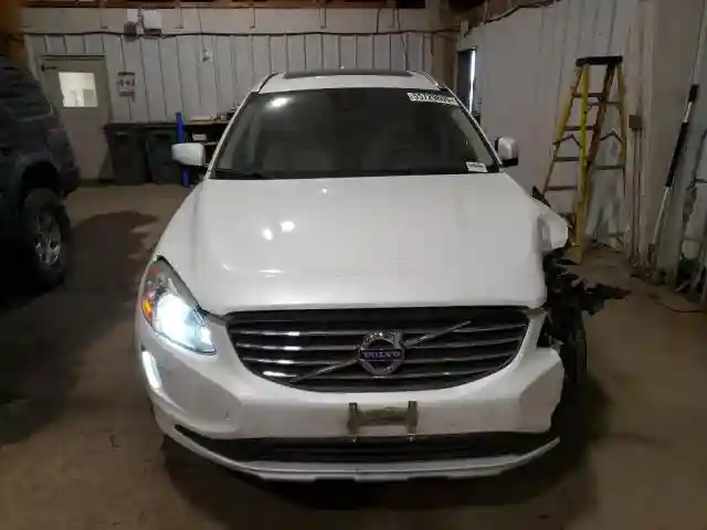 YV440MRU0H2192550 2017 VOLVO XC60-4