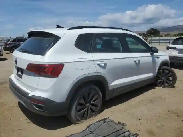 3VVCX7B24NM022993 2022 VOLKSWAGEN TAOS S-2