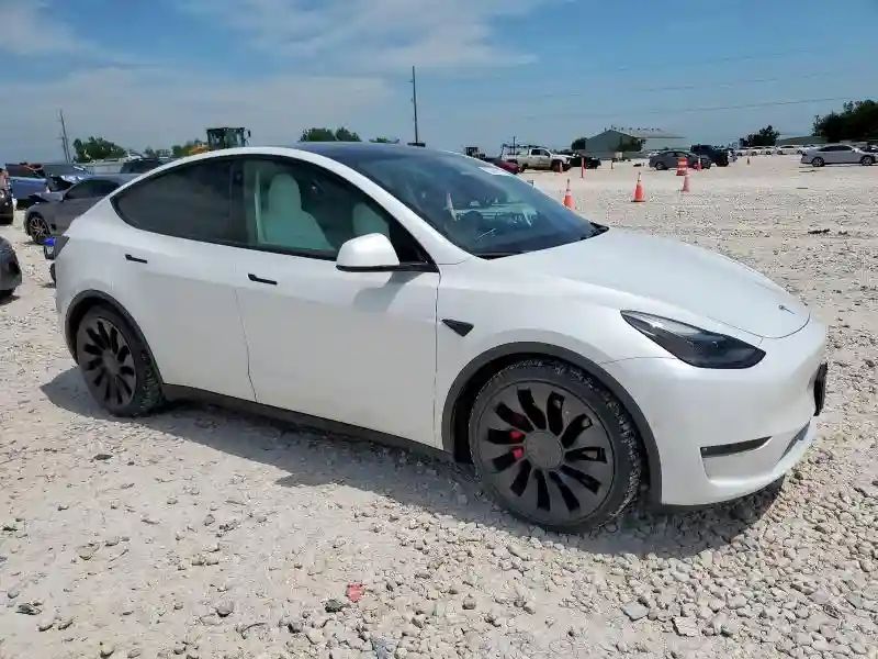 7SAYGDEF1NF438640 2022 TESLA MODEL Y-3