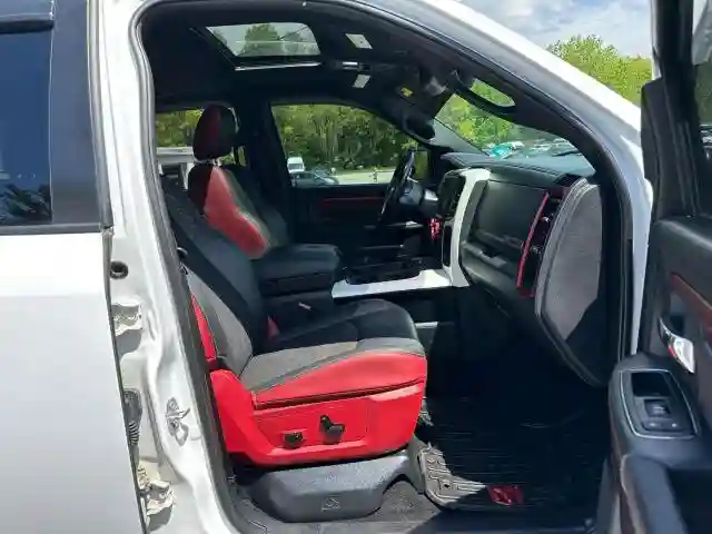 1C6RR7YT9GS260844 2016 RAM 1500-5