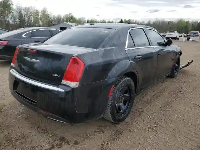 2C3CCAAG3FH832723 2015 CHRYSLER 300-2