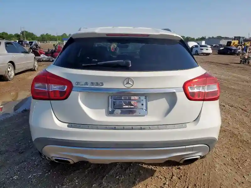 WDCTG4EB6GJ188998 2016 MERCEDES-BENZ GLA-CLASS-5