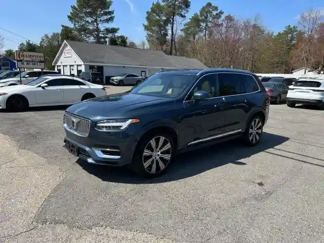 YV4BR0CL8M1708756 2021 VOLVO XC90 T8 RE-0