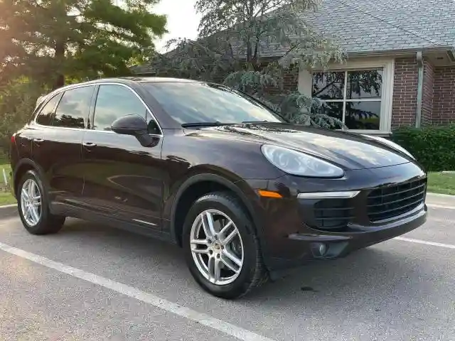 WP1AA2A28GKA36464 2016 PORSCHE CAYENNE-0