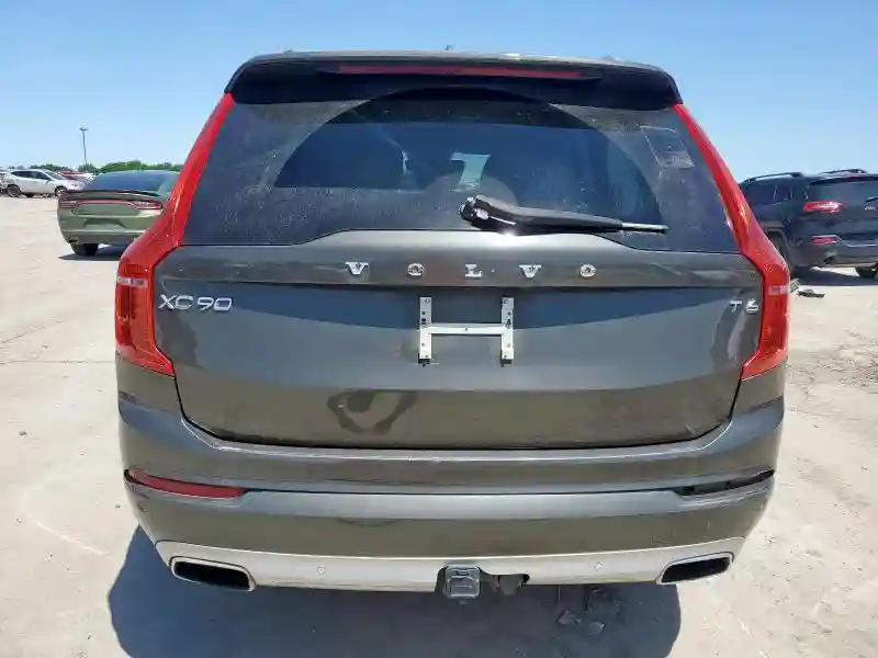 YV4A22PK2J1389850 2018 VOLVO XC90-5