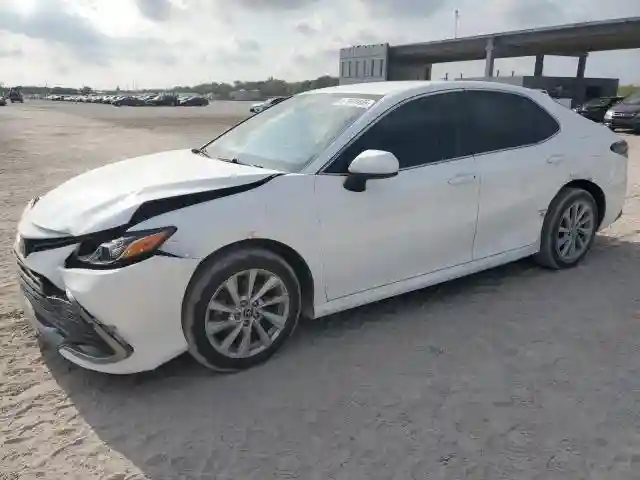 4T1C11AK4MU598300 2021 TOYOTA CAMRY-0