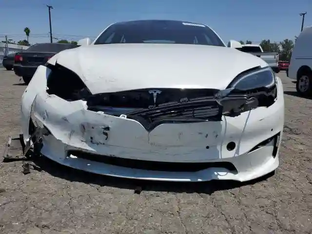5YJSA1E58PF500032 2023 TESLA MODEL S-4