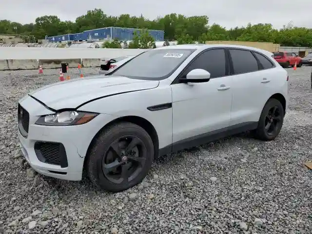 SADCJ2BV7HA089140 2017 JAGUAR F-PACE-0