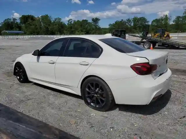 WBA8B7G55JNU94901 2018 BMW 3 SERIES-1