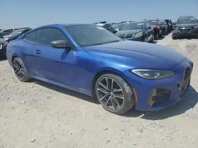 WBA13AR09MCF83046 2021 BMW M4-3