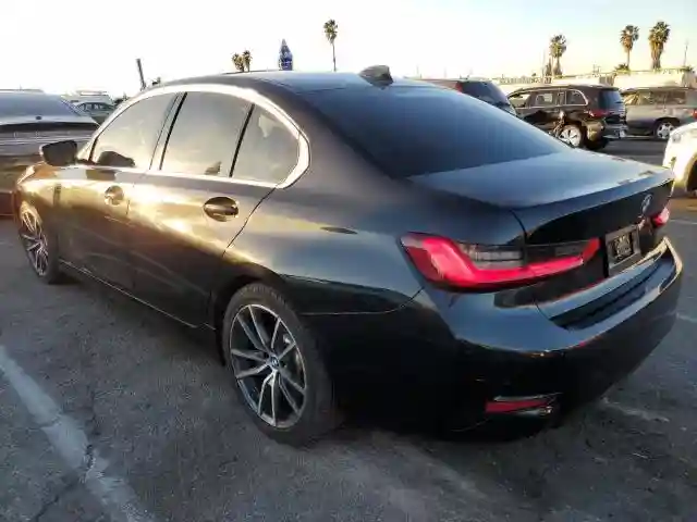 3MW5R1J04N8C27833 2022 BMW 3 SERIES-1