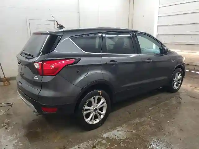 1FMCU0GD5KUC49556 2019 FORD ESCAPE-2