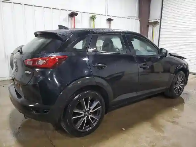 JM1DKFC75J0301307 2018 MAZDA CX-3-2