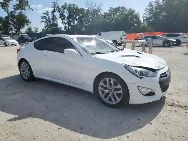 KMHHT6KJ4FU128449 2015 HYUNDAI GENESIS-3