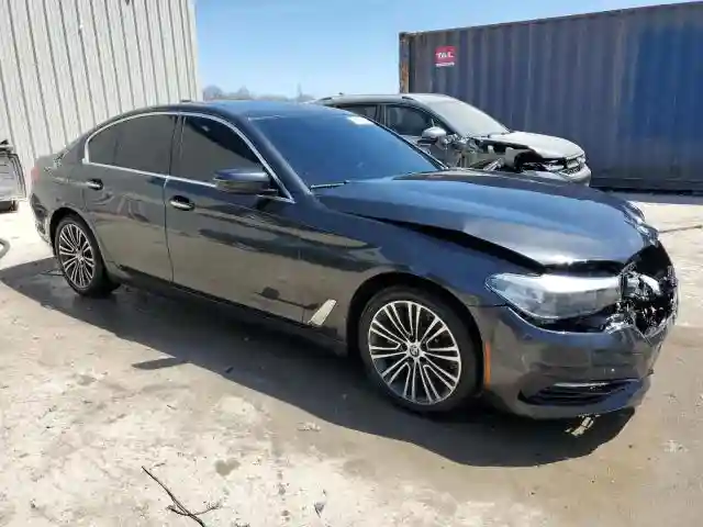 WBAJA7C50JG909279 2018 BMW 5 SERIES-3