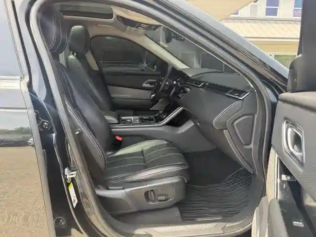 SALYB2RX7JA748371 2018 LAND ROVER RANGEROVER-4