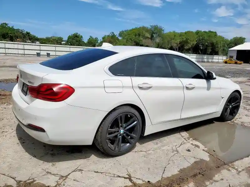 WBA4J1C52KBM16826 2019 BMW 4 SERIES-2
