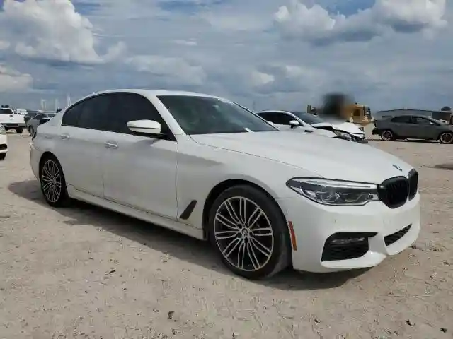 WBAJE5C34HG915989 2017 BMW 5 SERIES-3