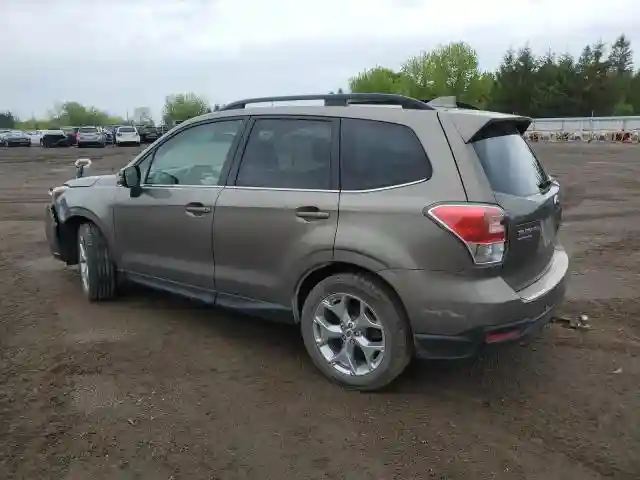 JF2SJEWC6JH577902 2018 SUBARU FORESTER-1