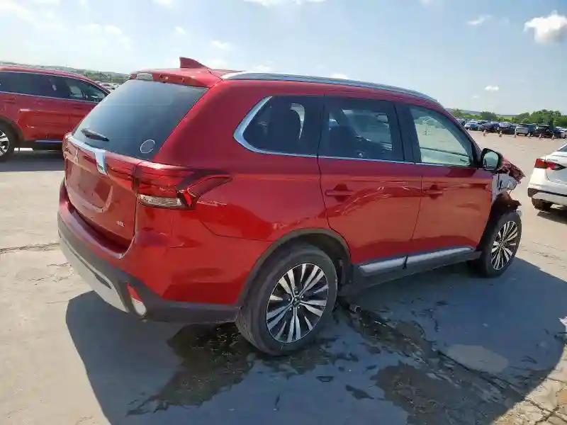 JA4AD3A39LZ025105 2020 MITSUBISHI OUTLANDER-2