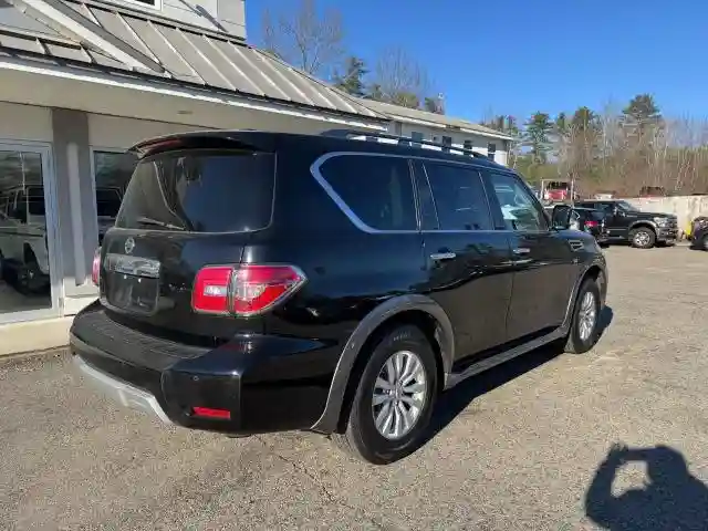 JN8AY2NC1H9504189 2017 NISSAN ARMADA-3
