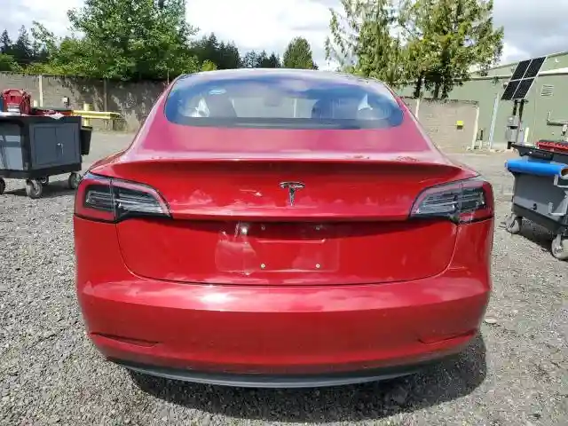 5YJ3E1EA4JF022155 2018 TESLA MODEL 3-5