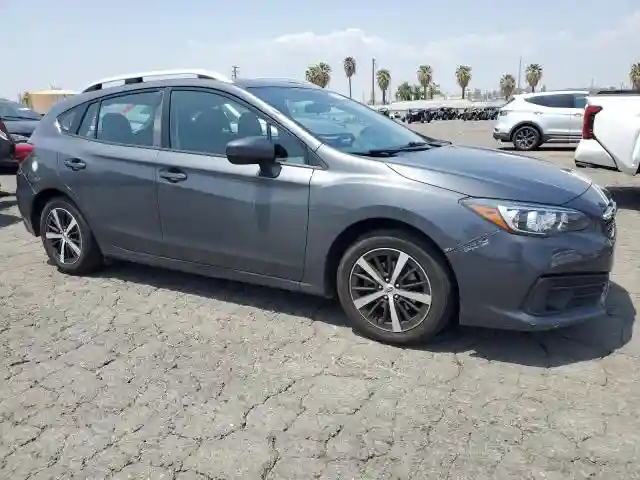 4S3GTAD62M3712511 2021 SUBARU IMPREZA-3