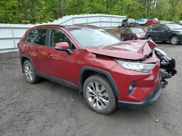 2T3A1RFV1LW138414 2020 TOYOTA RAV4-3