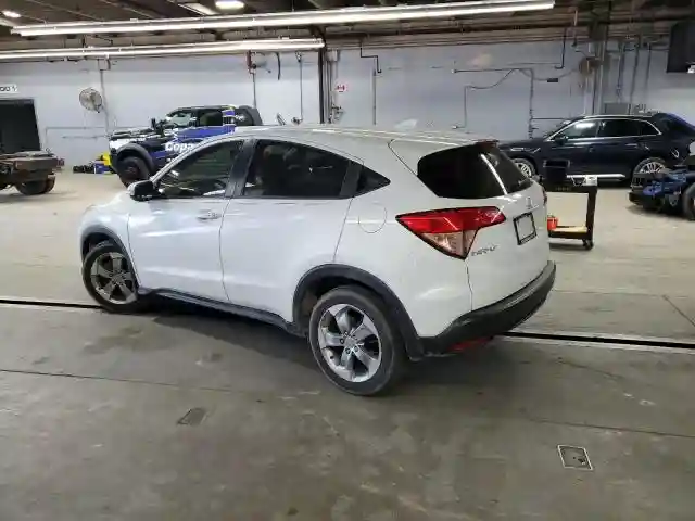 3CZRU5H52HM714630 2017 HONDA HR-V-1