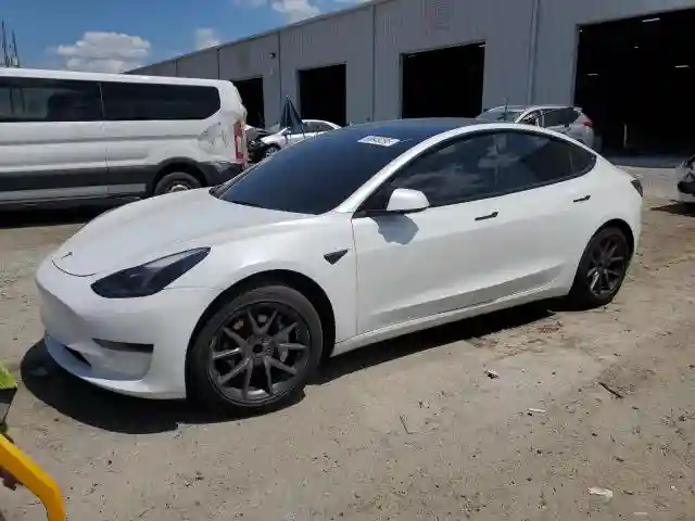 5YJ3E1EA3MF085641 2021 TESLA MODEL 3-0