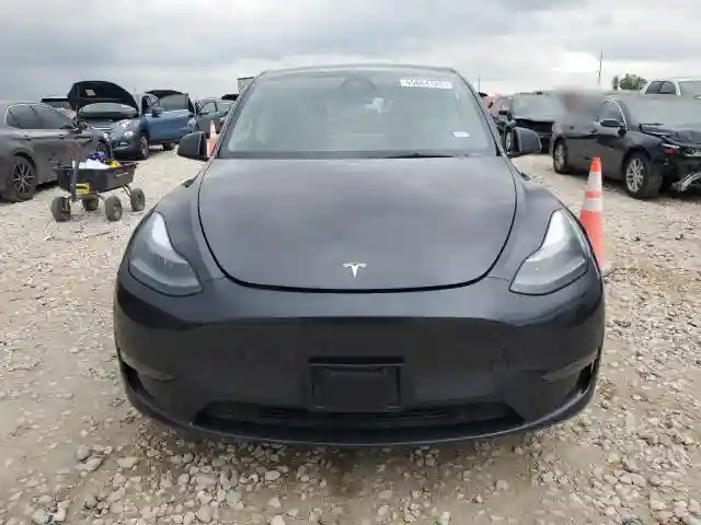 7SAYGDEDXRA322676 2024 TESLA MODEL Y-4