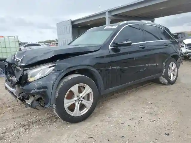 WDC0G4JB2JV066938 2018 MERCEDES-BENZ GLC-CLASS-0