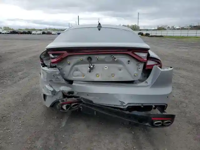 KNAE55LC6J6010568 2018 KIA STINGER-5