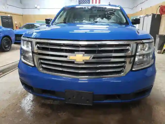 1GNSKDEC7KR402729 2019 CHEVROLET TAHOE-4