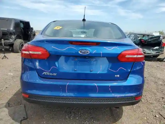 1FADP3F27JL266774 2018 FORD FOCUS-5