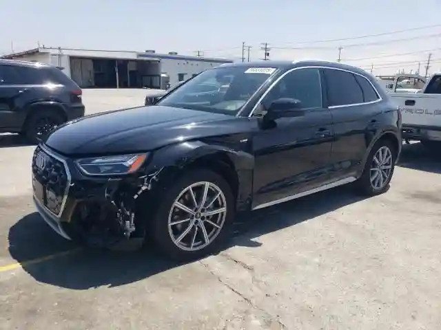 WA1E2AFY2M2061809 2021 AUDI Q5-0