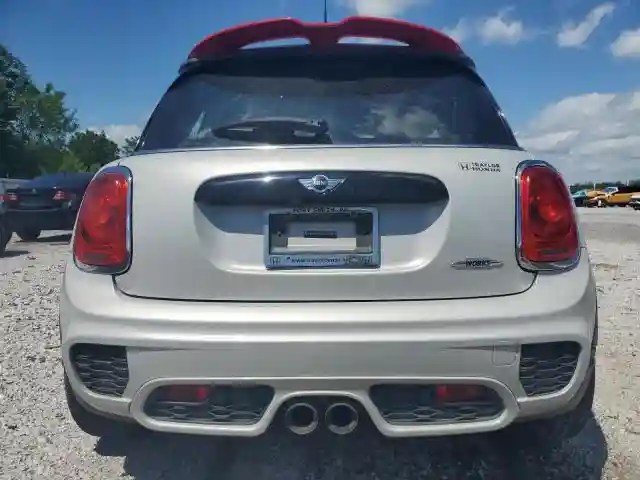 WMWXM9C58J2H38701 2018 MINI COOPER-5