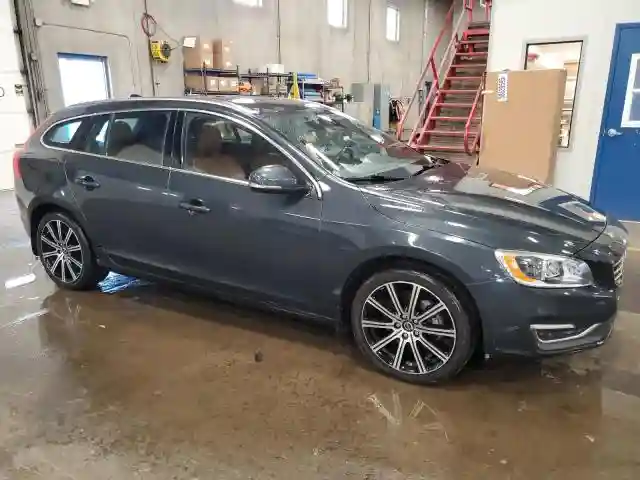 YV1612SC8F1212622 2015 VOLVO V60-3