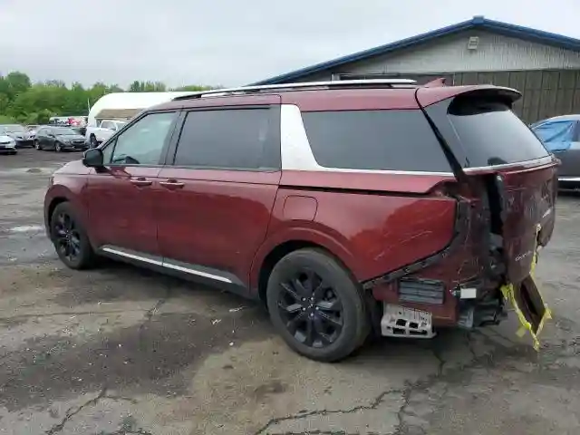 KNDNE5H34P6291516 2023 KIA CARNIVAL S-1