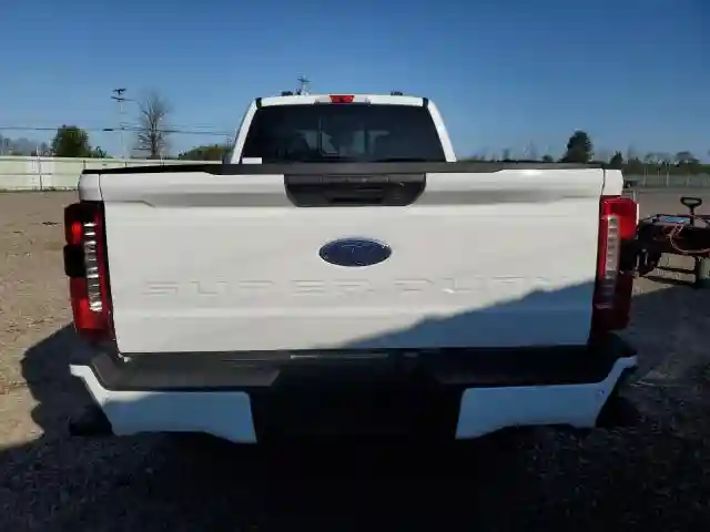 1FT8W2BA7REE43944 2024 FORD F250-5