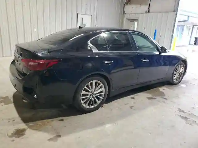 JN1EV7AR6JM430349 2018 INFINITI Q50-2