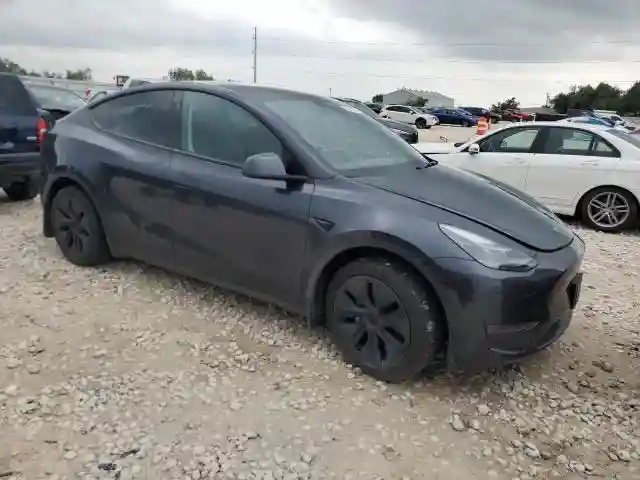 7SAYGDEDXRA322676 2024 TESLA MODEL Y-3