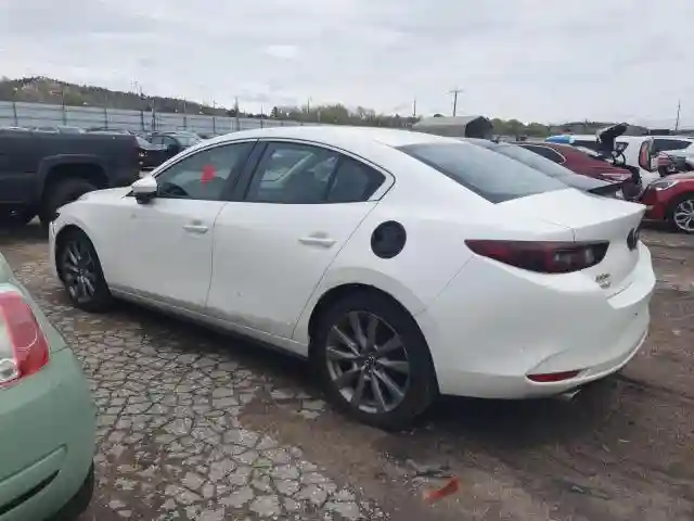 JM1BPABL1N1501157 2022 MAZDA 3-1