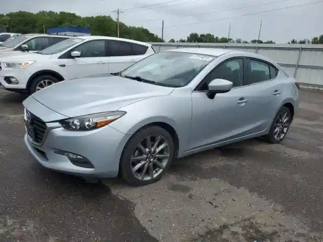 3MZBN1V38JM206424 2018 MAZDA 3-0