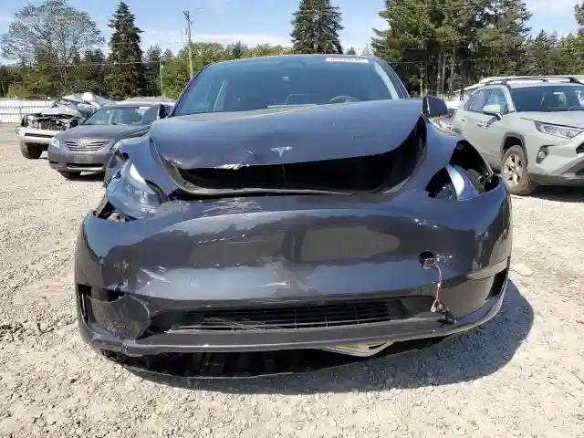 7SAYGDED1RF100854 2024 TESLA MODEL Y-4
