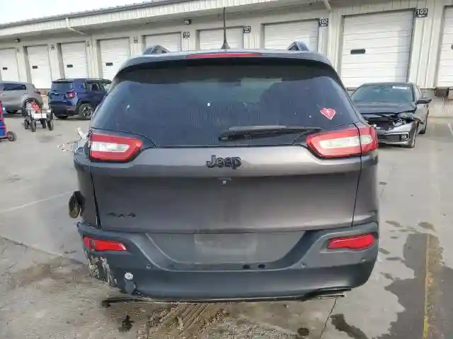 1C4PJMDS6HW501871 2017 JEEP GRAND CHEROKEE-5