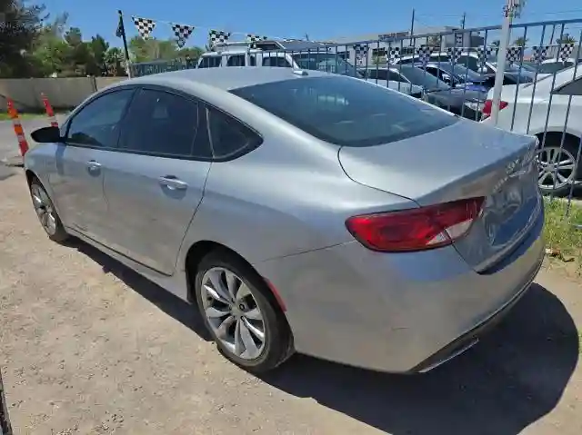 1C3CCCBBXFN557714 2015 CHRYSLER 200-2