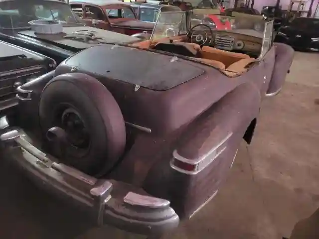 8H18150 1947 LINCOLN ZEPHYR-3